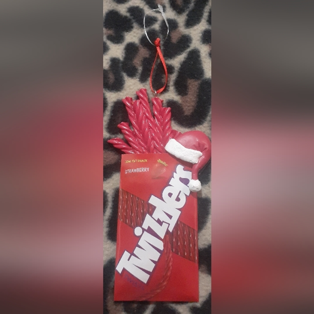 New Kurt S. Adler's Hershey's Twisslers With Santa Hat Ornament